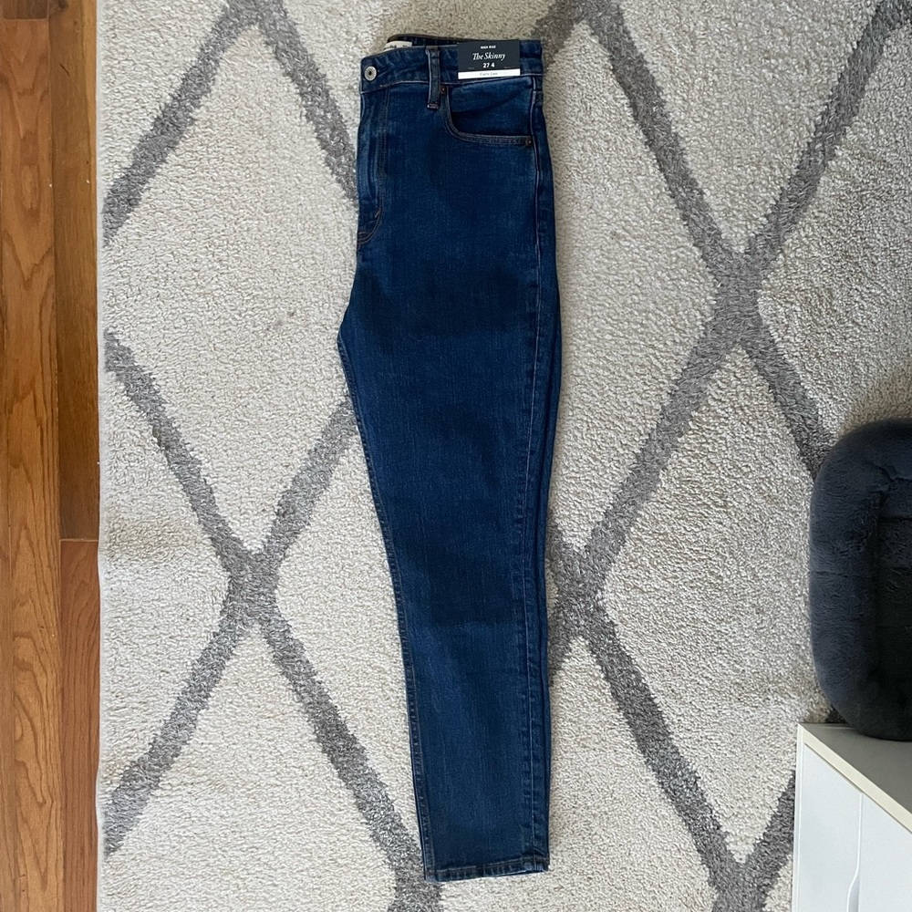 Abercrombie & Fitch Women’s Skinny Jeans NWT